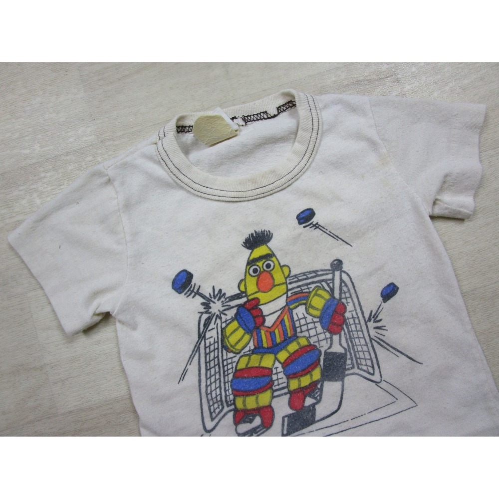 Vintage 70s Sesame Street Bert T-Shirt Kids (2T) Hockey JC Penney Toddletime - Picture 3 of 13